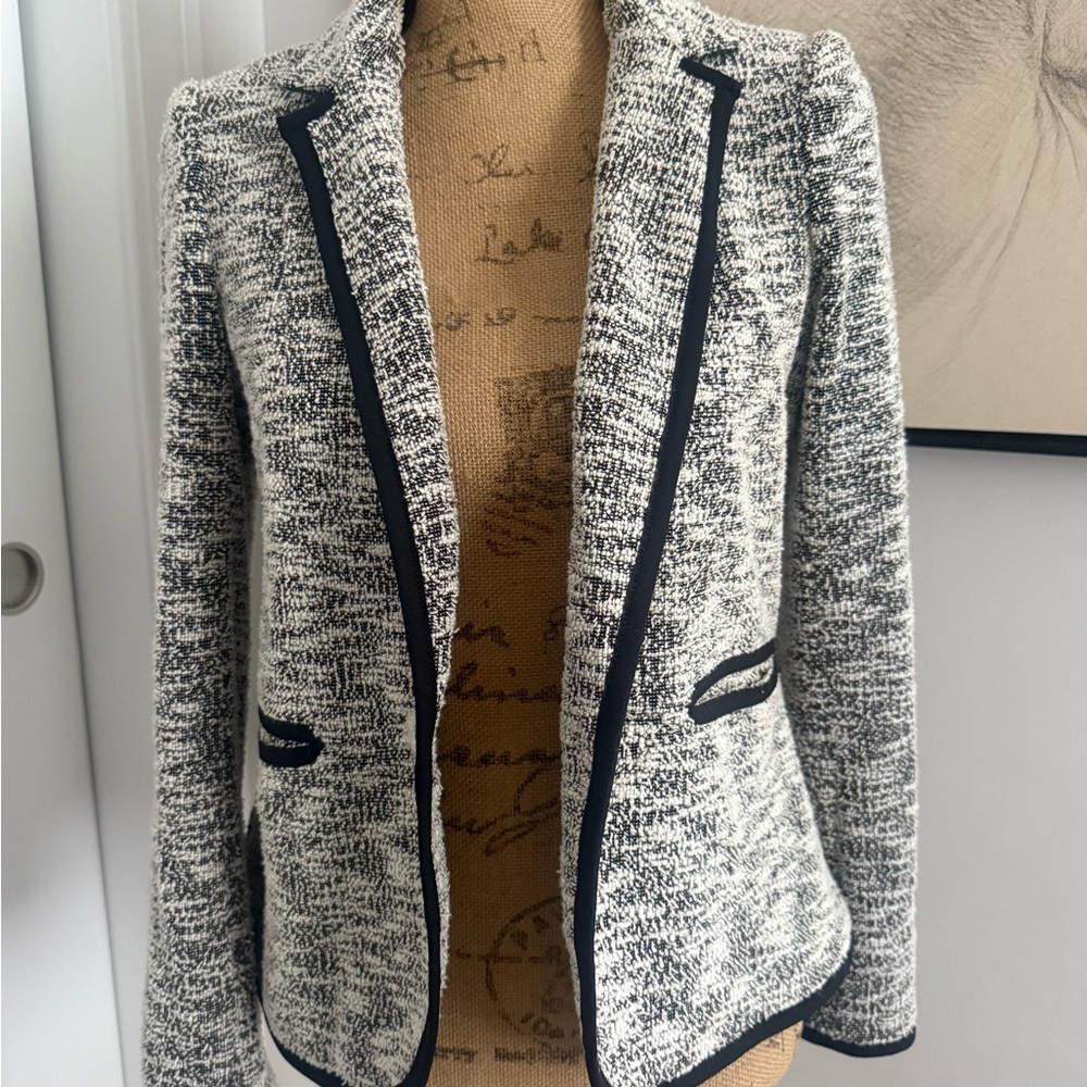 Cartonnier Black and White Textured Blazer